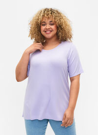 T-shirt van viscose met ribstructuur, Lavender, Model