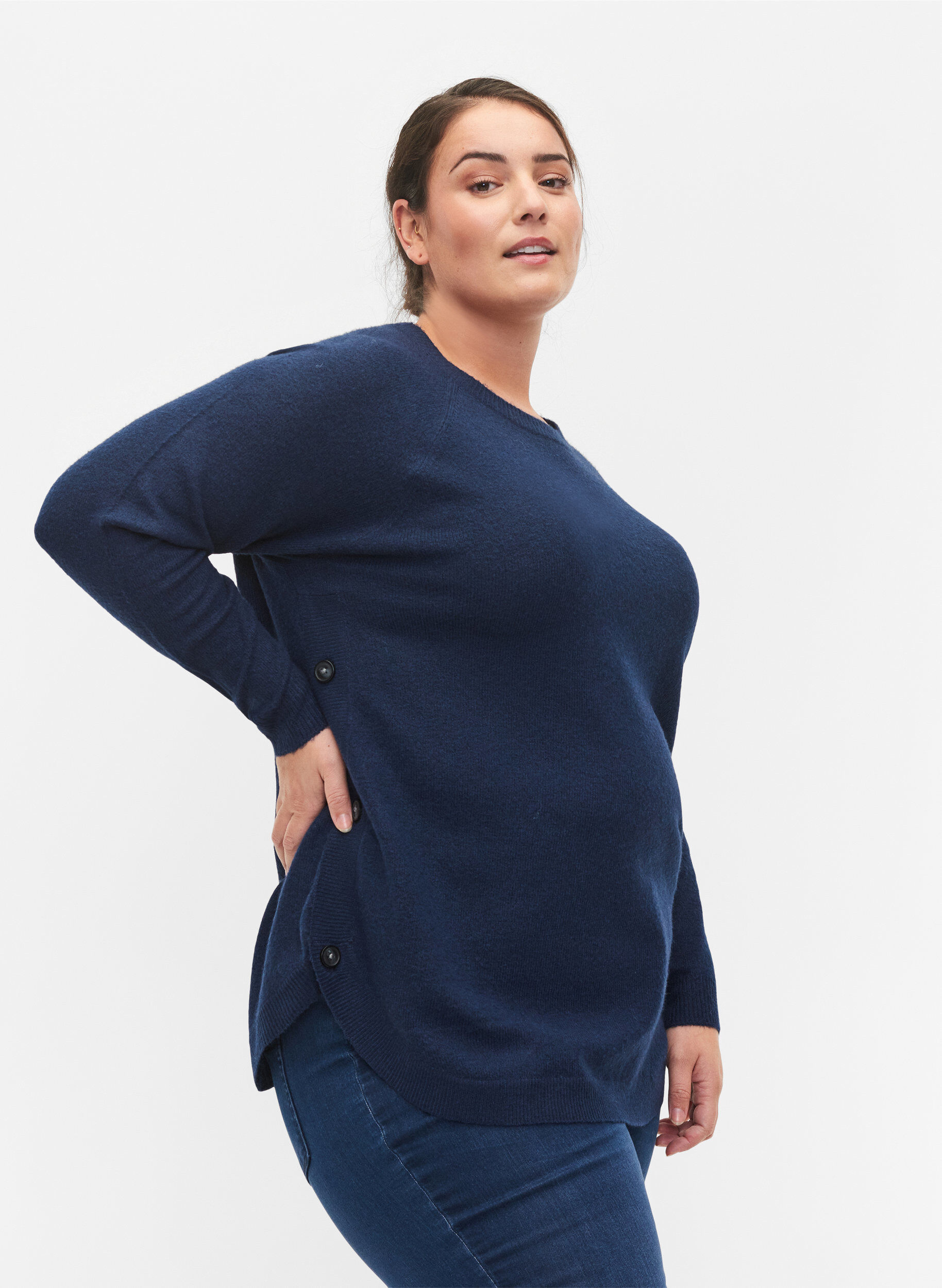 ZizziGem&ecirc;leerde gebreide blouse met knopen, Navy Blazer Mel., Model image number 2