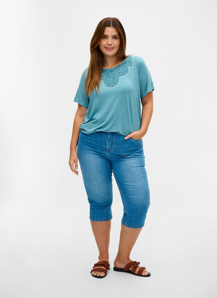 T-shirt manches courtes en viscose avec détails en dentelle, Smoke Blue, Model image number 2
