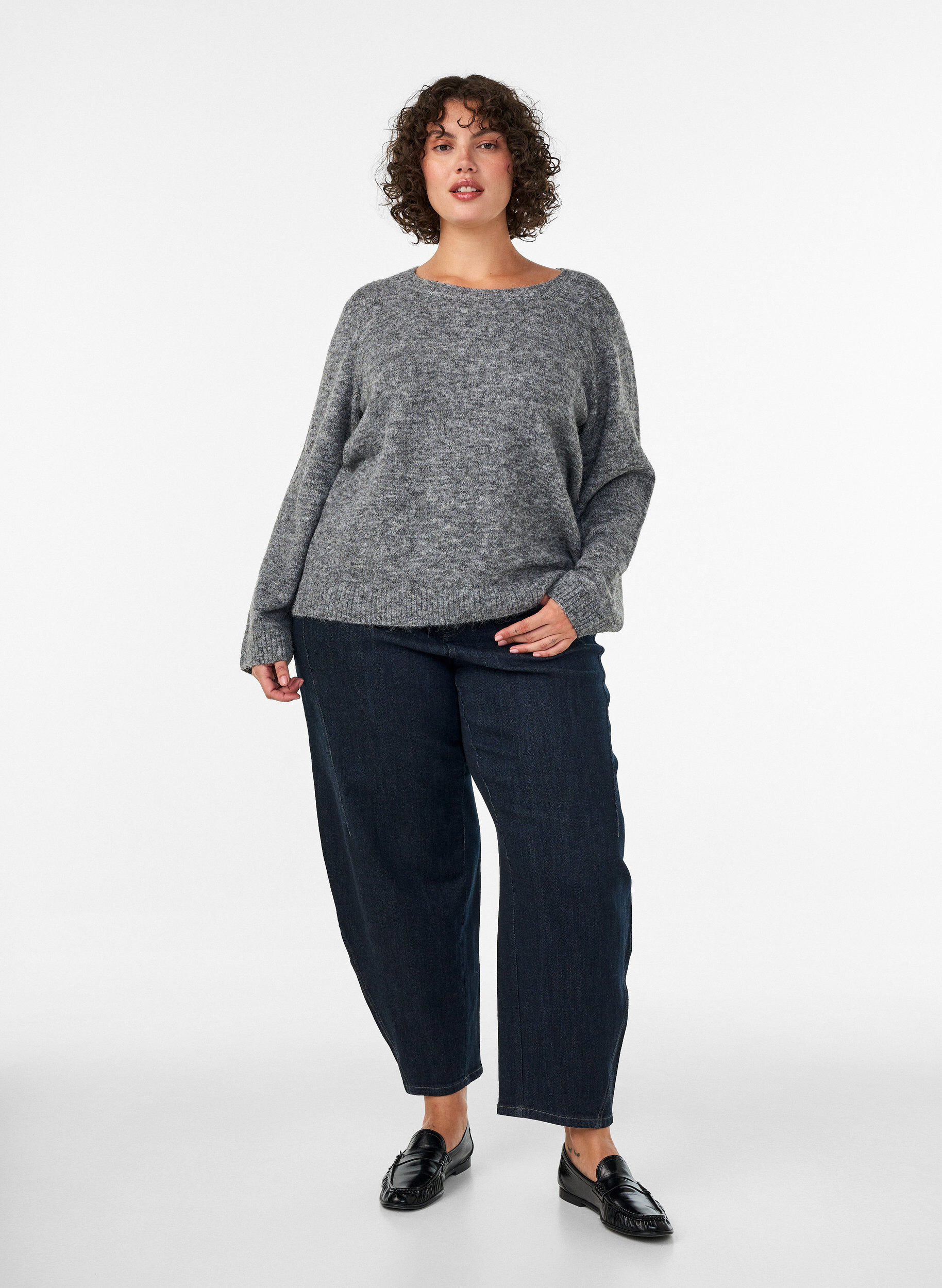 ZizziJumper met ronde hals en losse pasvorm, Grijs, Model image number 1