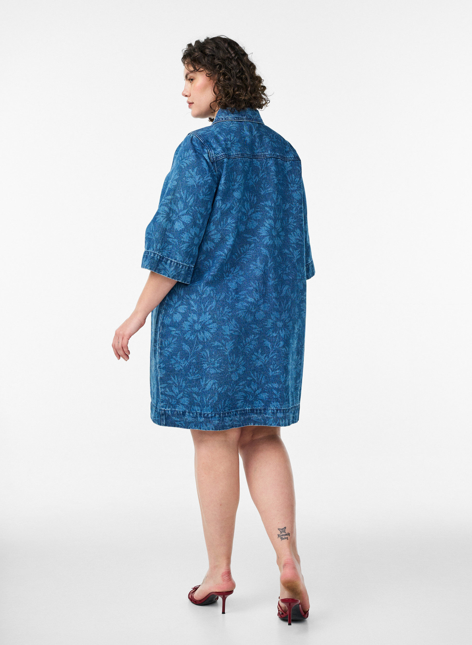 ZizziDenimjurk met bloemenprint en borstzakken, Blauw, Model image number 2