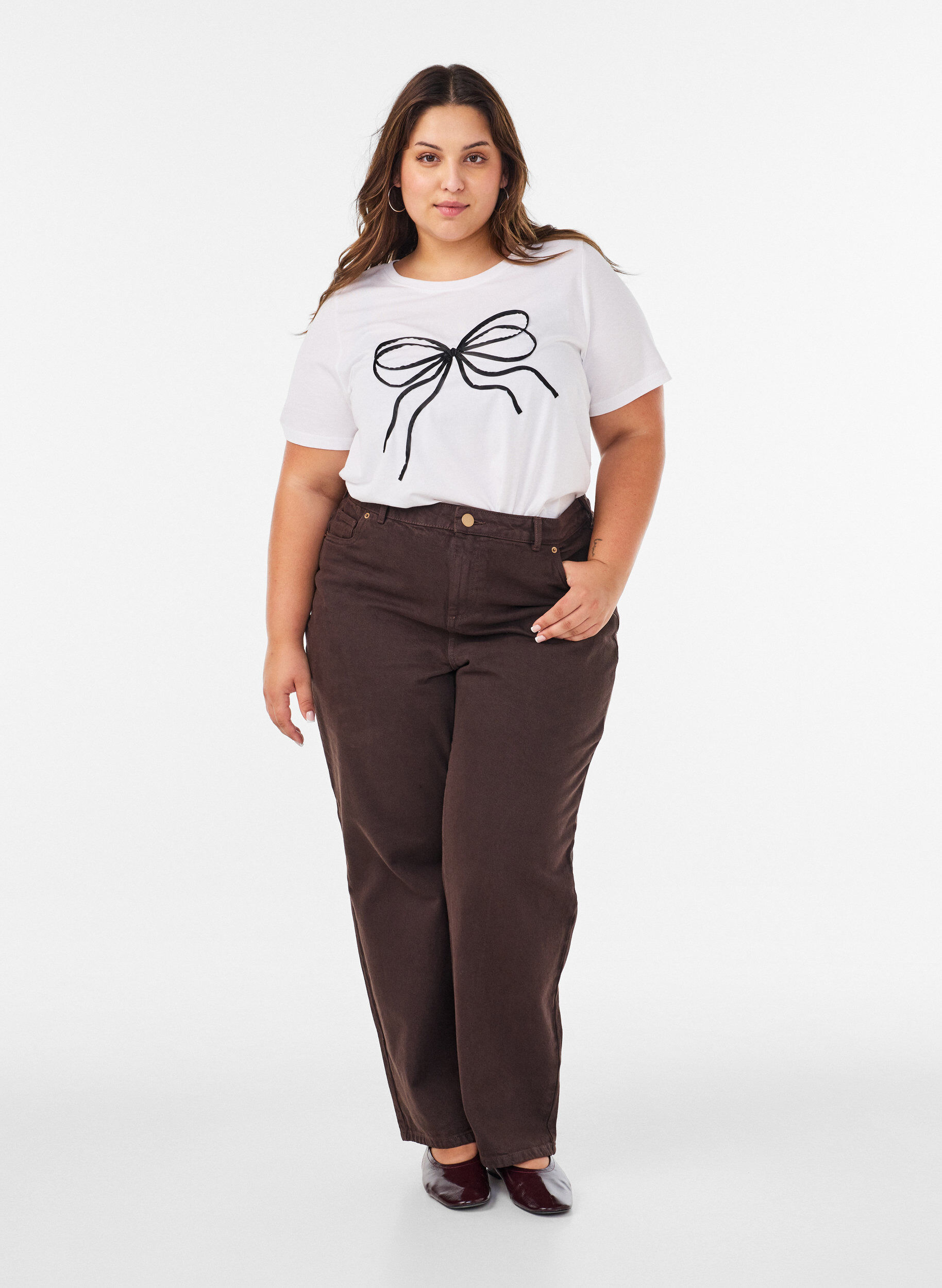 ZizziT-shirt en coton biologique avec motif d&eacute;coratif, Blanc, Model image number 1