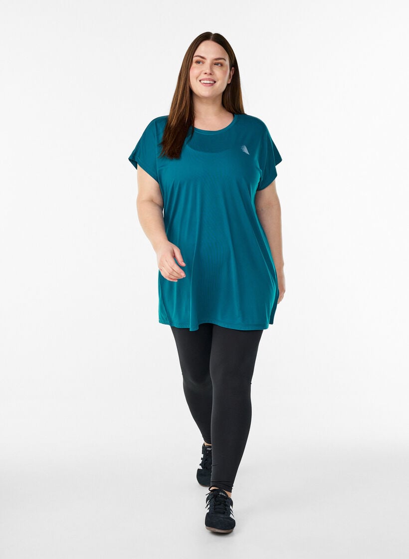 T-shirt long d'entra&icirc;nement, Vert, Model image number 1