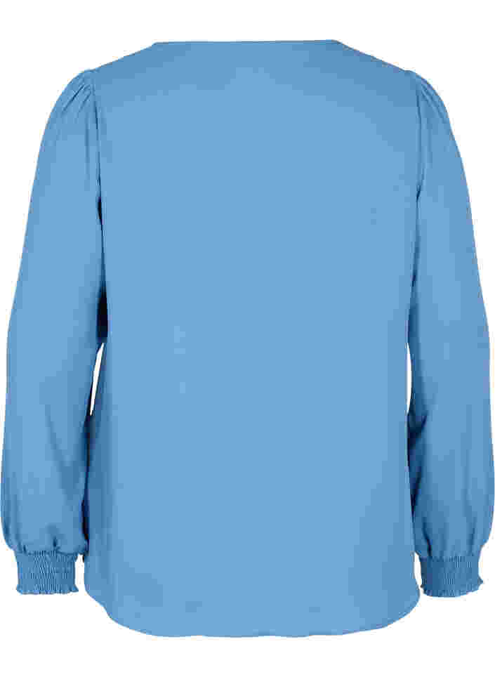 Chemise à col en V avec smock, Captains Blue, Packshot image number 1