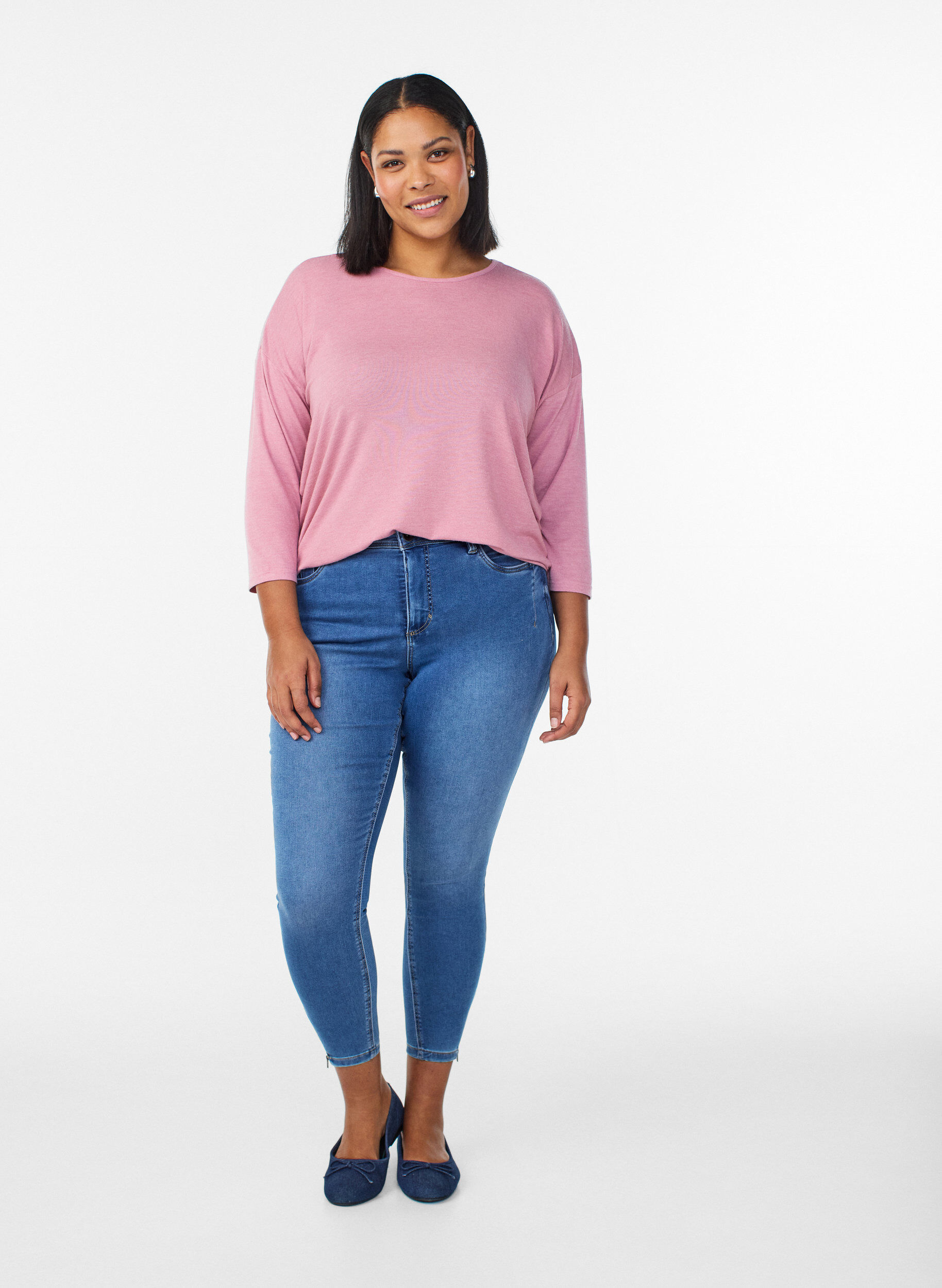 Gecropte Amy jeans met ritssluiting details, Blauw, Model