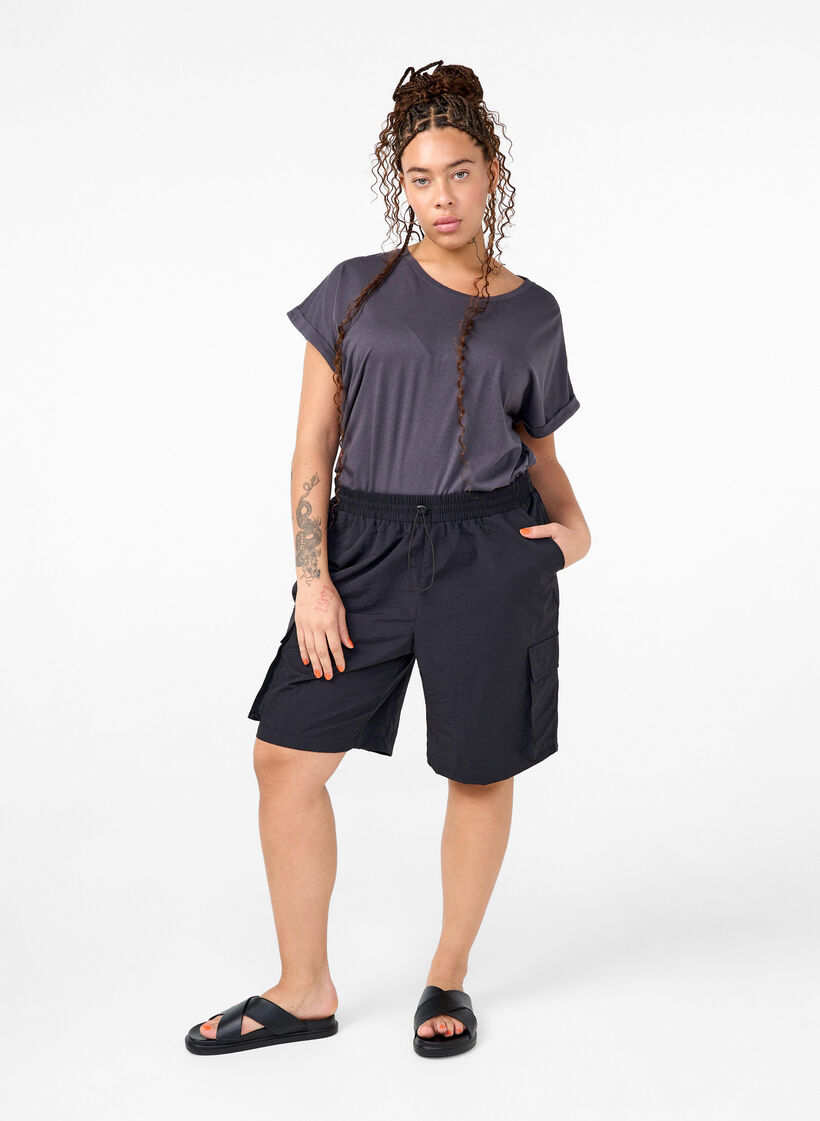 T-shirt met korte mouwen in een katoenmix, Grijs, Model image number 1