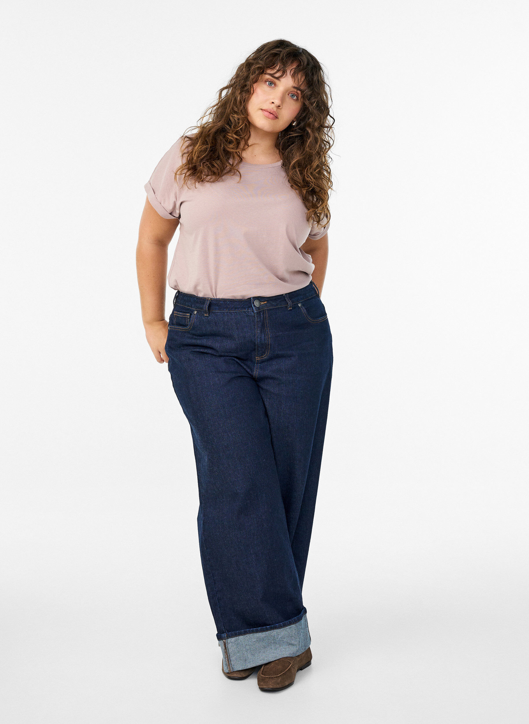ZizziT-shirt &agrave; manches courtes en m&eacute;lange de coton, Rose poudr&eacute;e, Model image number 1