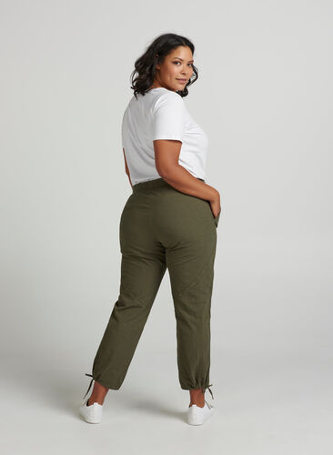Pantalon confortable, Ivy green, Model image number 0