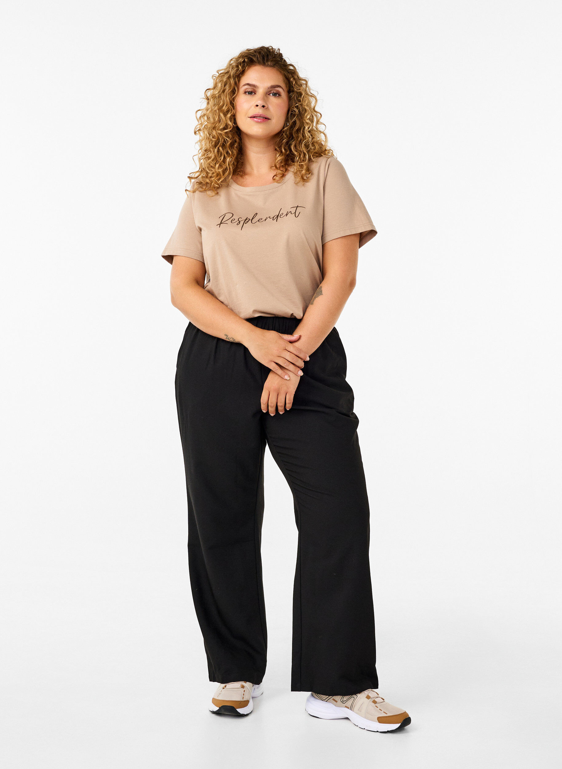 Flared broek met elastiek in de taille, Zwart, Model