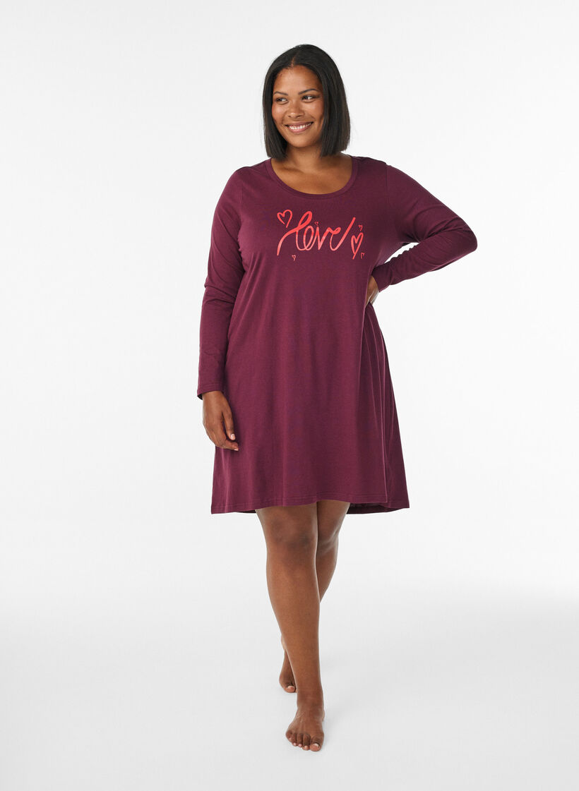 Chemise de nuit &agrave; manches longues en coton bio, Bordeaux, Model image number 1