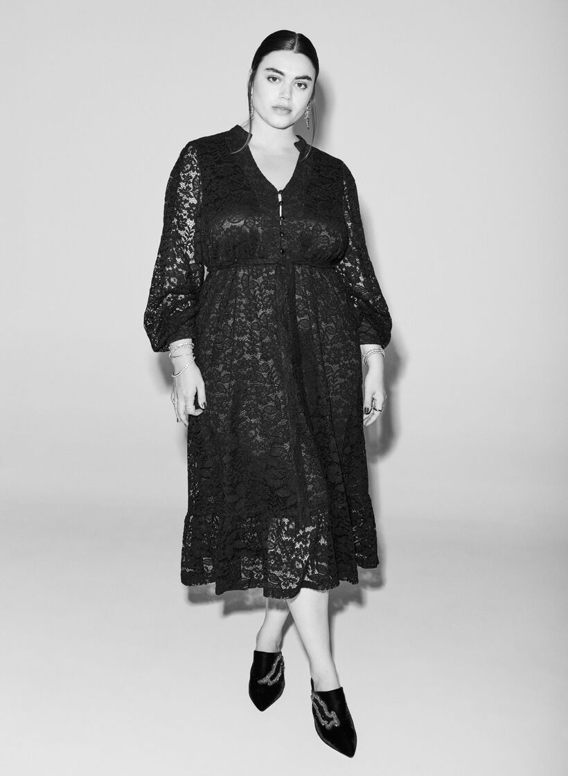 Robe en dentelle avec manches longues et ceinture à nouer, Noir, Image image number 0