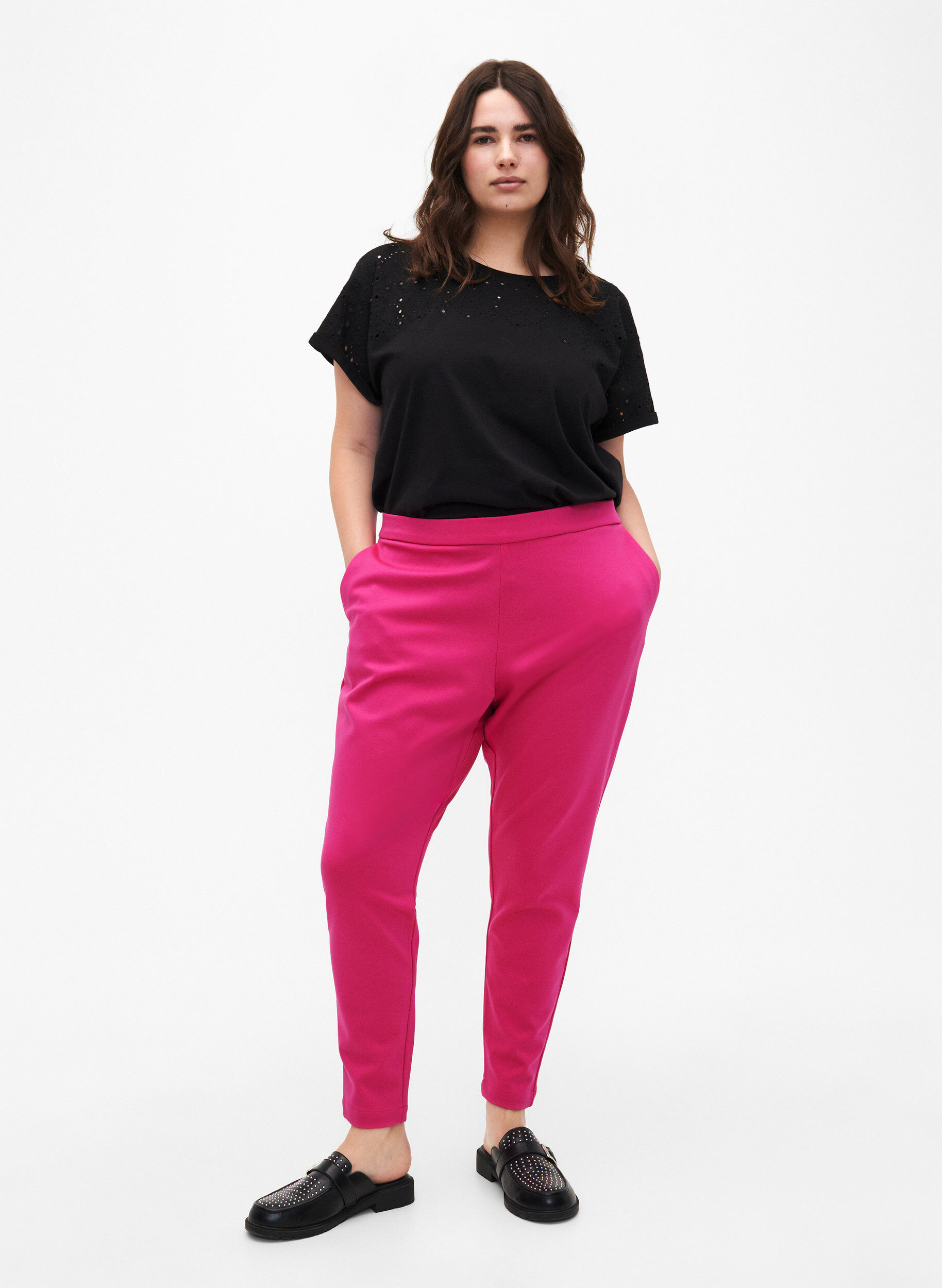 ZizziKorte broek met zakken, Roze, Model image number 0