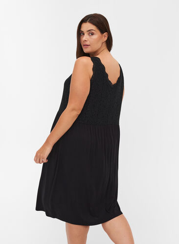 Viscose pyjama jurk met kanten top, Black, Model image number 1