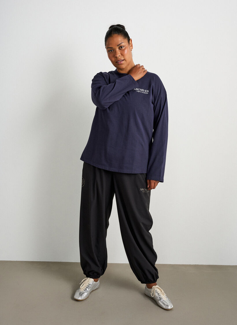 Trainingsbroek met ballonpijpen, Zwart, Model image number 0