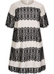 Robe courte avec des empi&egrave;cements en dentelle contrastants, Beige, Packshot image number 0