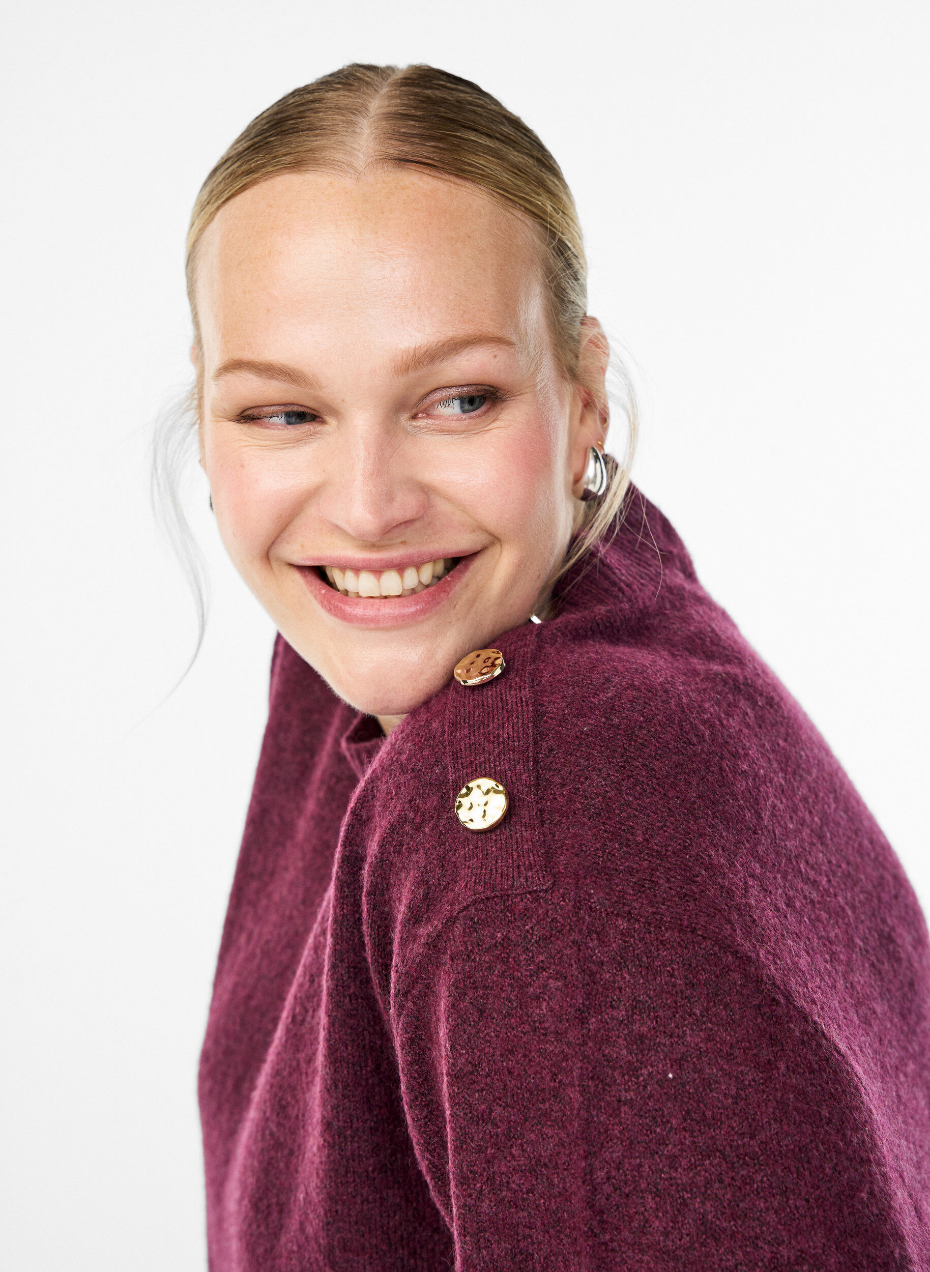 ZizziBreisel blouse met knoopdetail, Donker Bordeaux, Model image number 3
