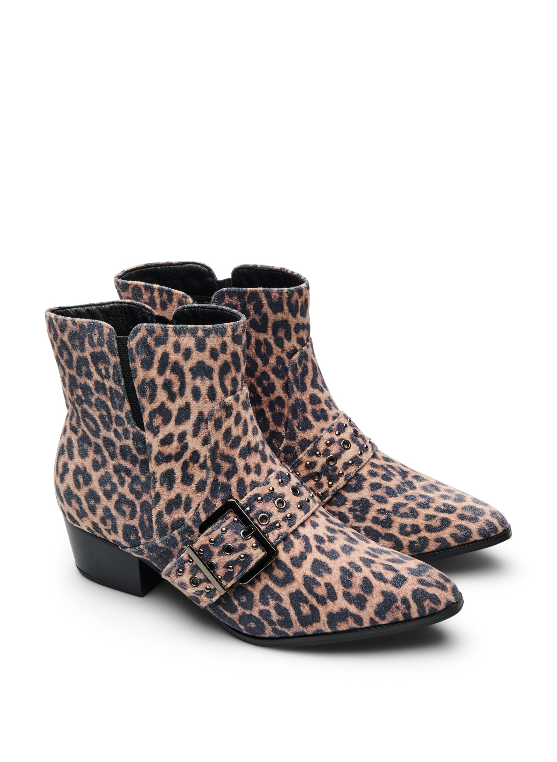 ZizziWide fit - Luipaard print enkellaarsje met gesp en studs, Bruin, Packshot image number 1