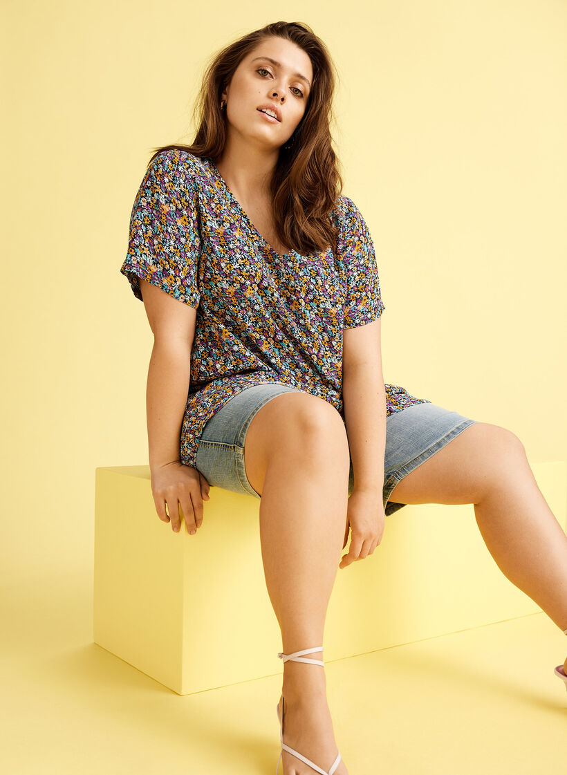 Tunique fleurie en viscose à manches courtes, Ditsy AOP, Image image number 0