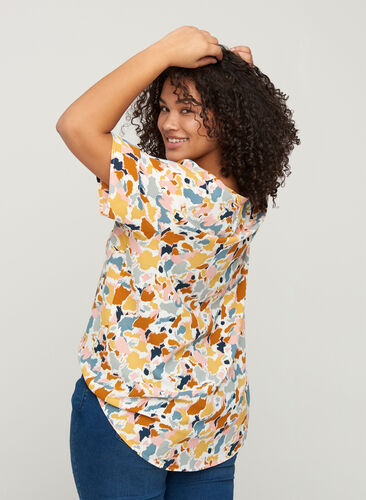 Chemise à manches courtes et col en V, Multicolor AOP, Model image number 1