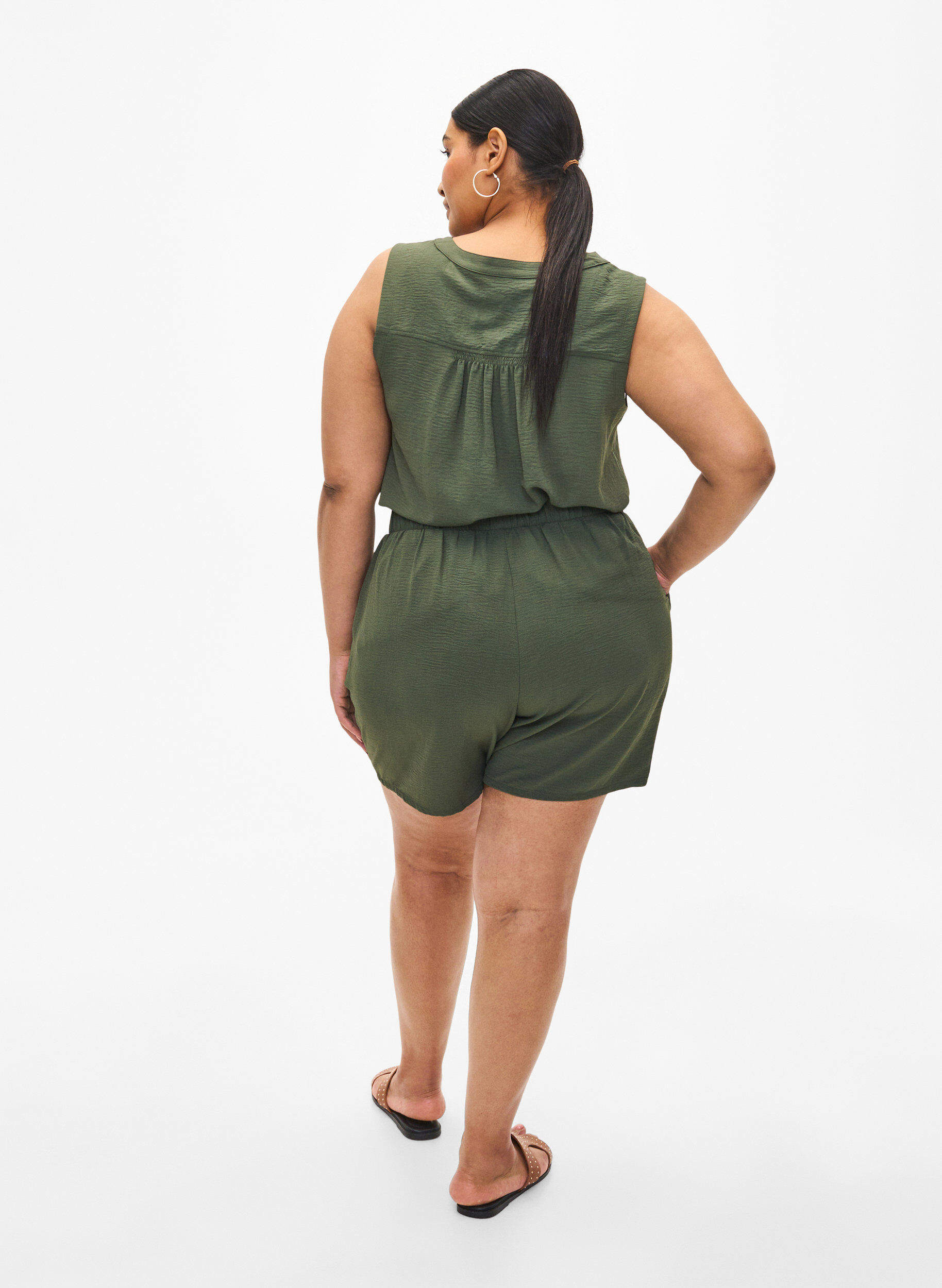 ZizziKorte broek met zakken en elastische tailleband, Groen, Model image number 2