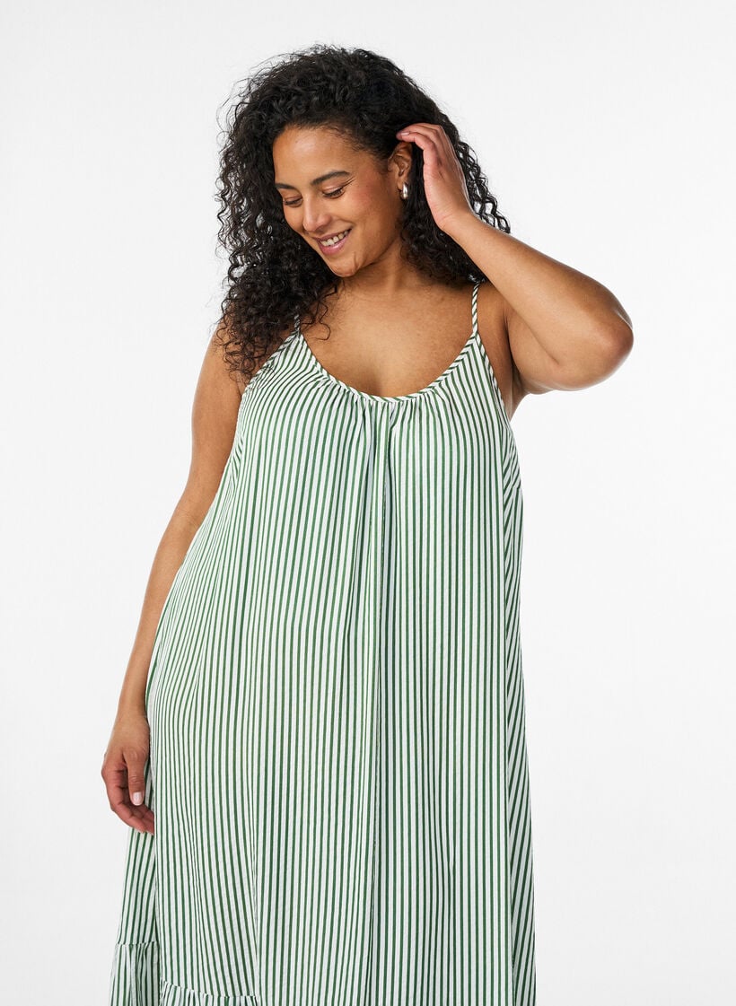 Robe d'&eacute;t&eacute; &agrave; rayures et &agrave; forme en A, Vert clair, Model image number 2