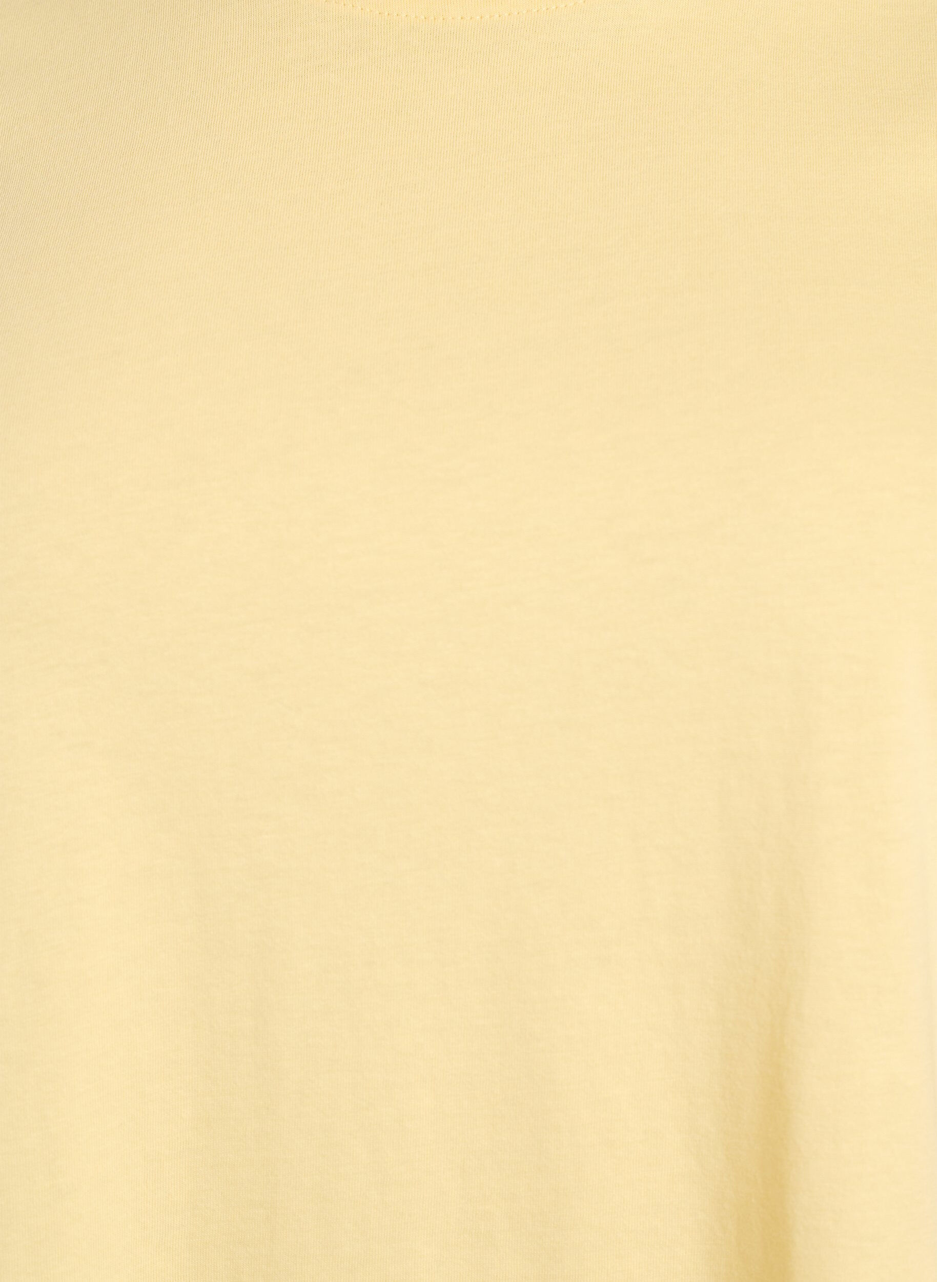 Zizzi T-shirt basique en coton &agrave; col rond, Jaune clair, Packshot image number 2