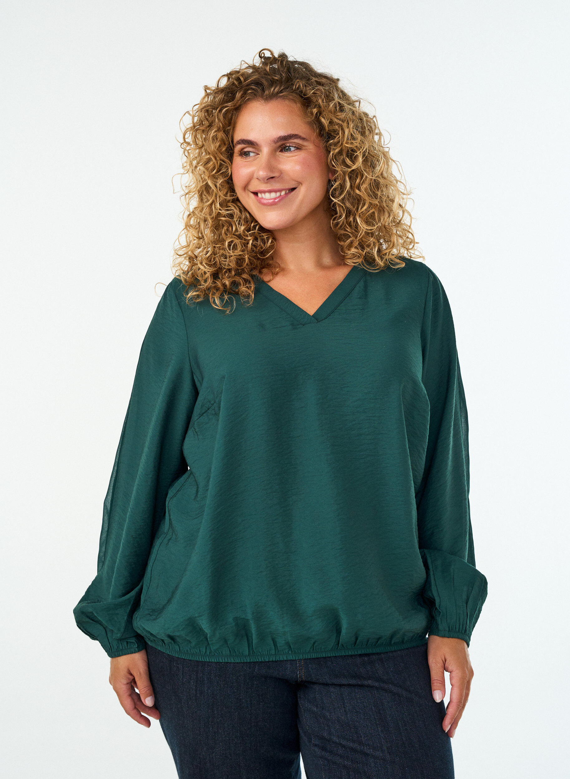 Blouse avec effet ballon et d&eacute;tails en mousseline, Vert fonc&eacute;, Model