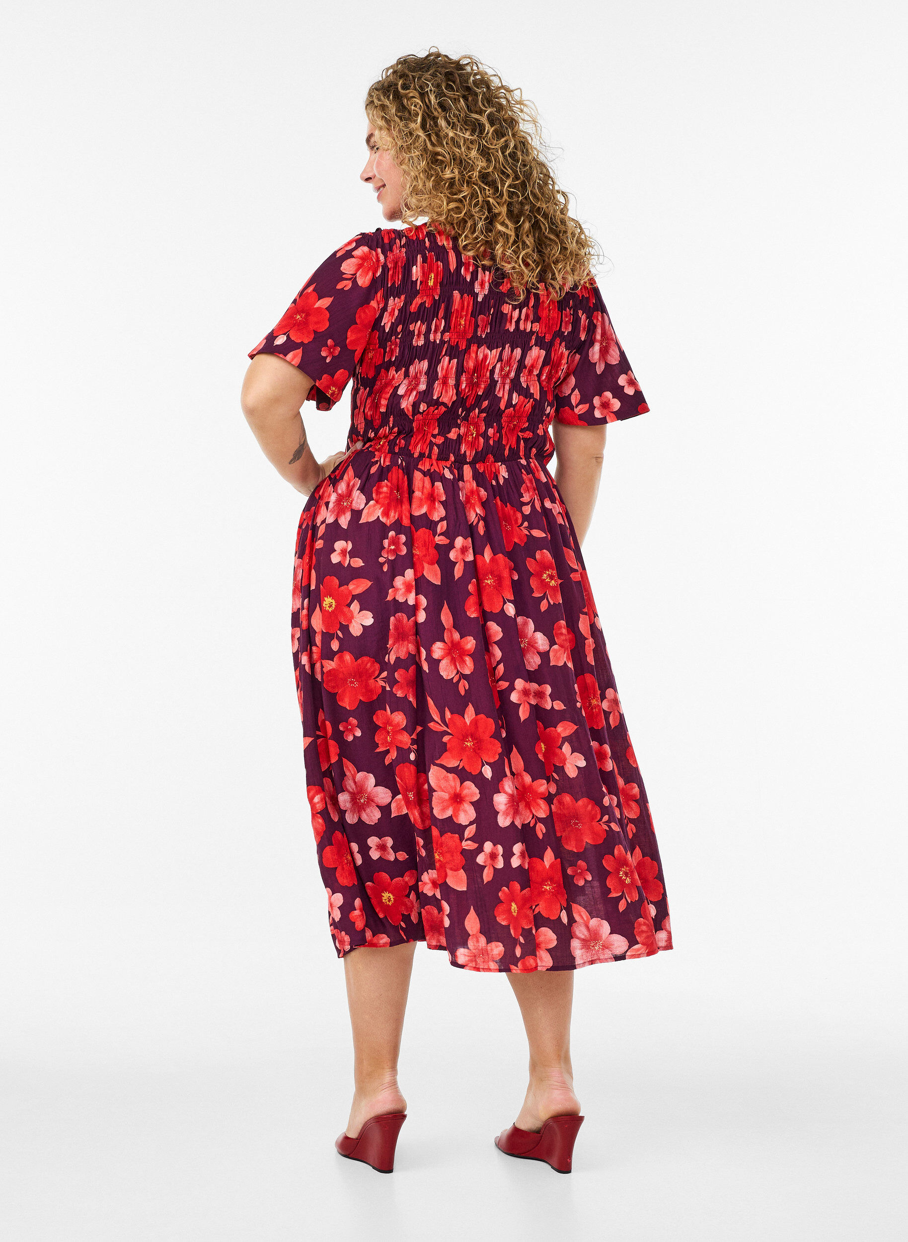 ZizziRobe avec smocks et imprim&eacute; floral, Violet, Model image number 1