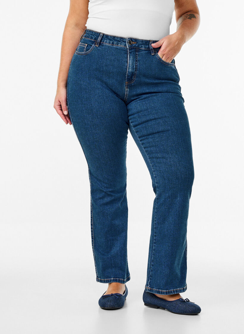 Ellen jeans bootcut avec taille haute, Bleu, Model image number 2
