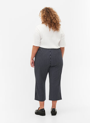 Pantalon ample avec longueur 7/8, Navy Blazer Stripe, Model image number 1