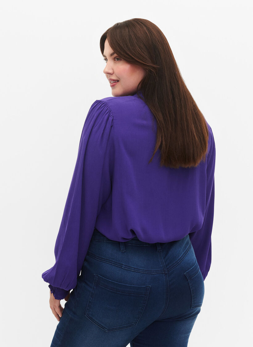 Blouse &agrave; manches longues en viscose, Heliotrope, Model image number 1