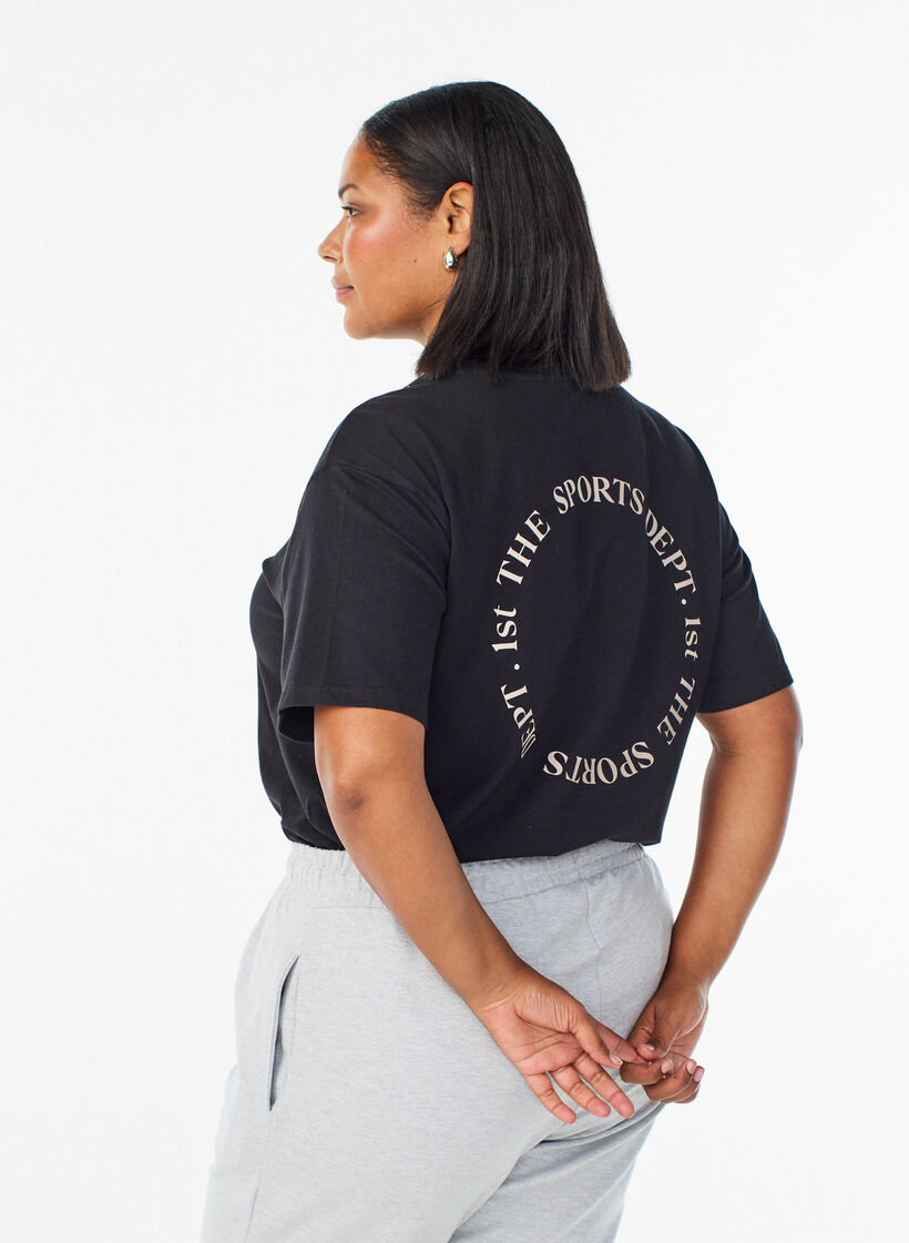Sporty T-shirt in biologische katoen, Zwart, Model image number 2