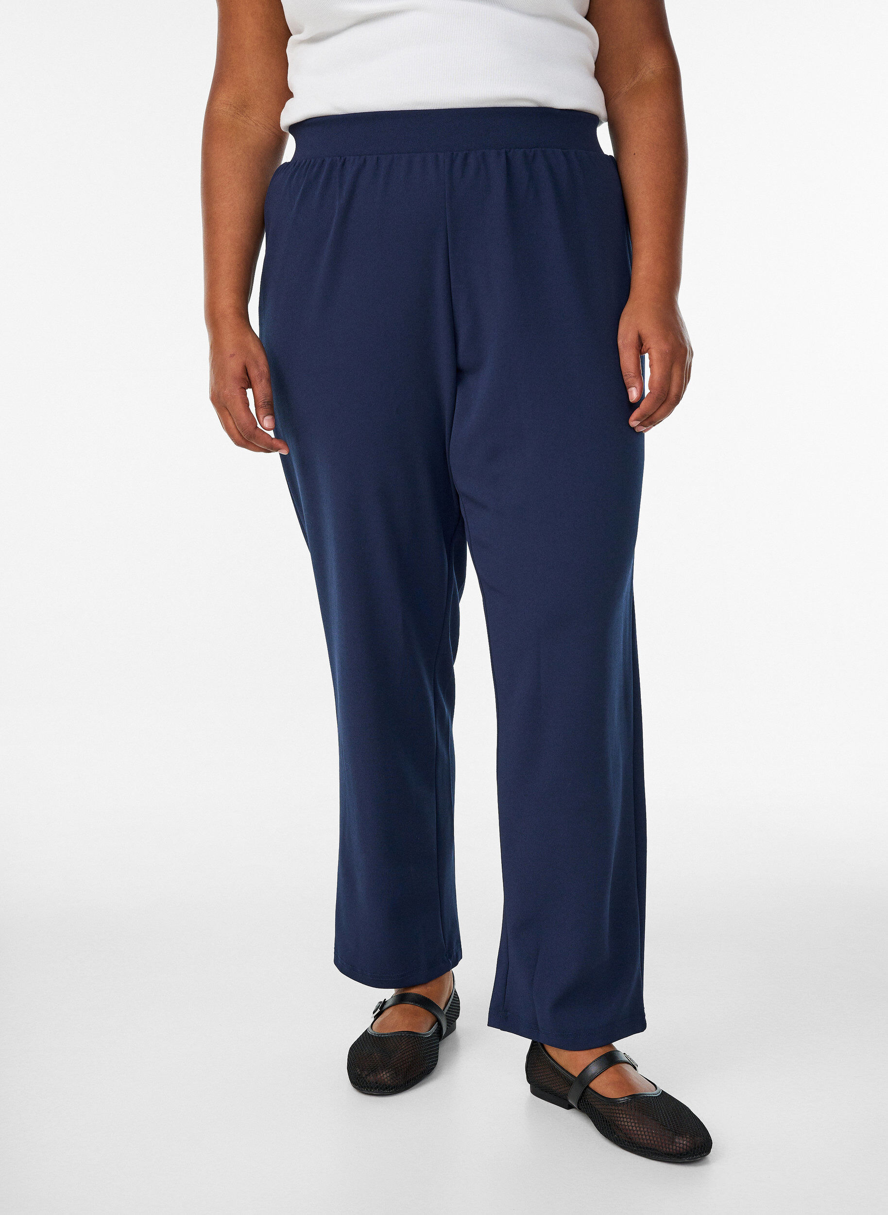 ZizziBroek met rechte pasvorm, Blauw, Model image number 3