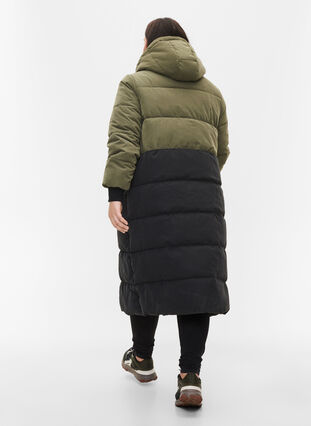 Manteau d'hiver long avec bloc de couleurs, Grape Leaf W/Blk, Model image number 1