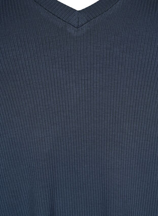 T-shirt en viscose côtelé avec col en V, Umbre Blue , Packshot image number 2