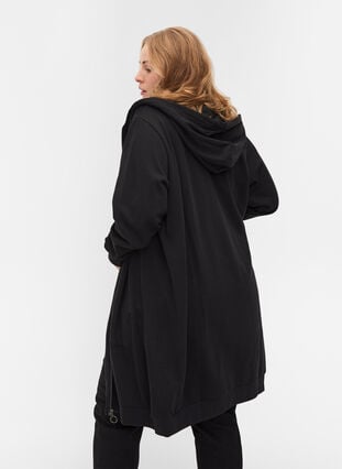 Pull cardigan long en coton, Black, Model image number 1