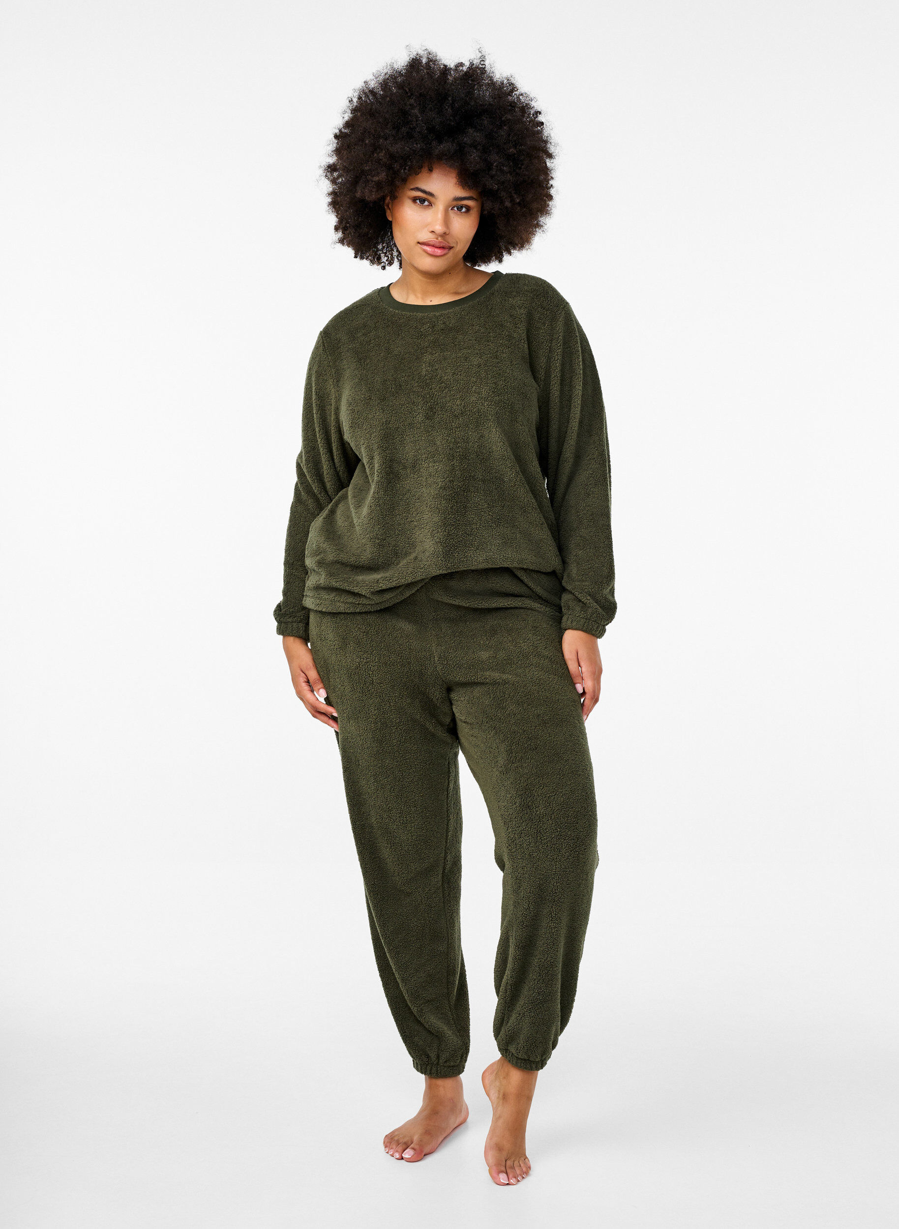 ZizziZachte teddy broek met elastische taille, Forest Night, Model image number 0