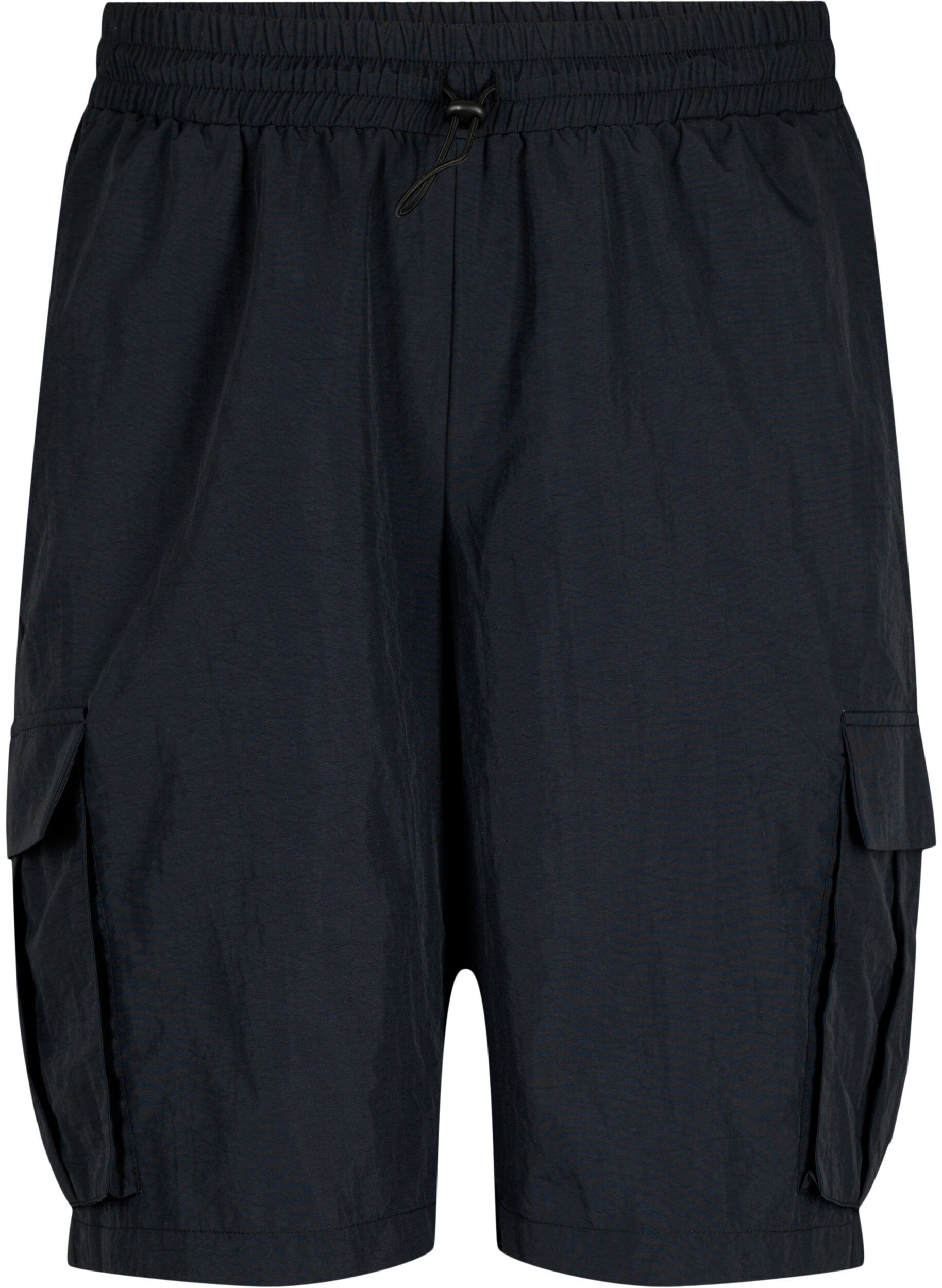 Zizzi Korte broek met hoge taille en cargozakken, Black, Packshot image number 0