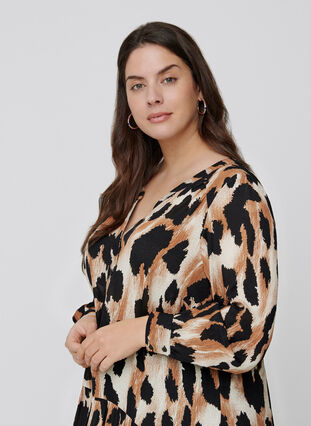 Robe longue imprimé léopard, Black AOP, Model image number 1