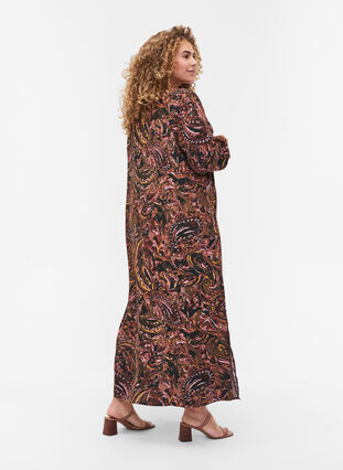 Robe longue en viscose imprimée, Paisley AOP, Model image number 1