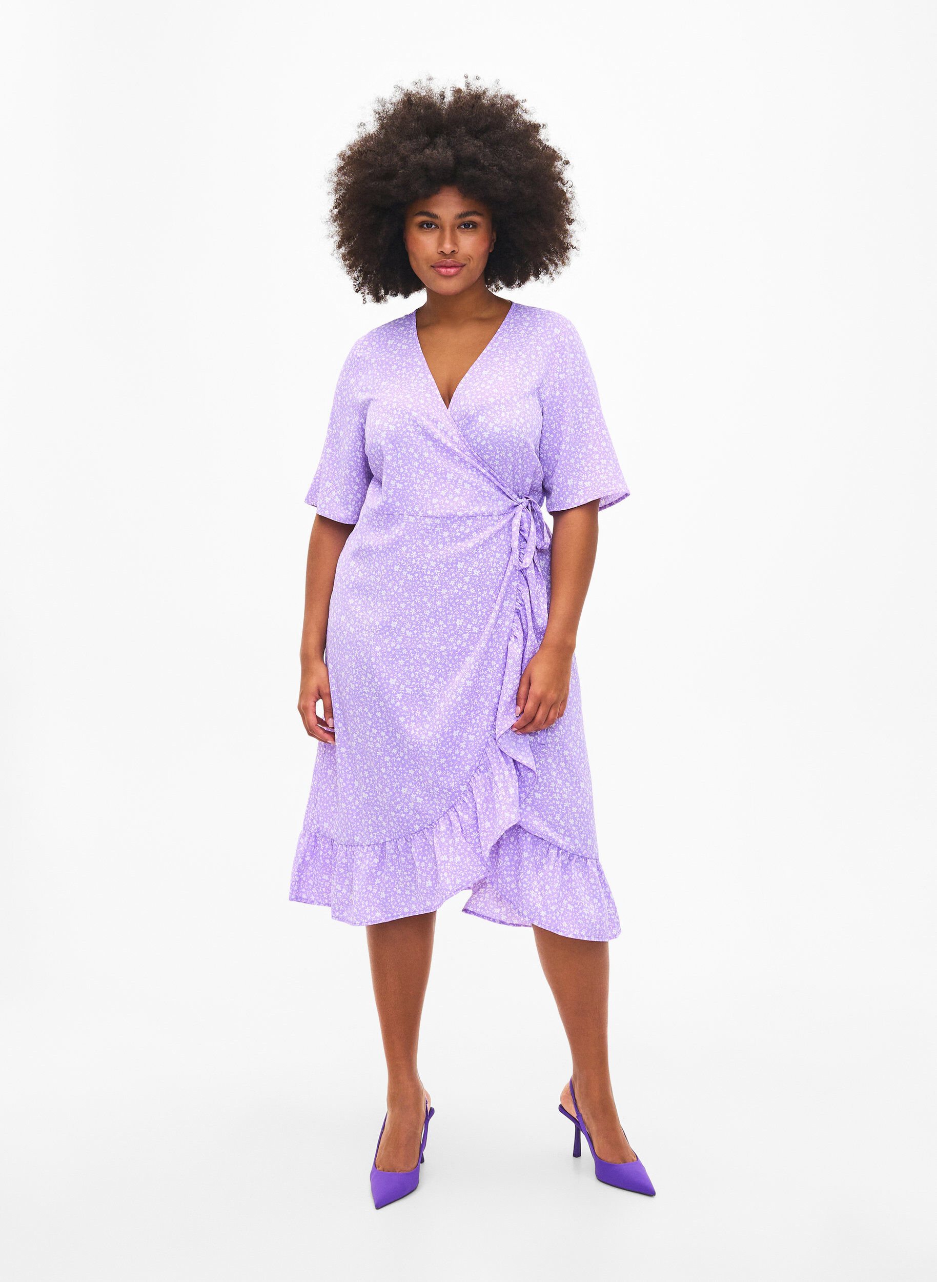 Zizzi Robe cache-c&oelig;ur imprim&eacute;e &agrave; manches courtes, Violet, Model image number 0