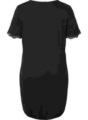 Nachthemd van viscose met korte mouwen en kanten randjes, Black, Packshot image number 1