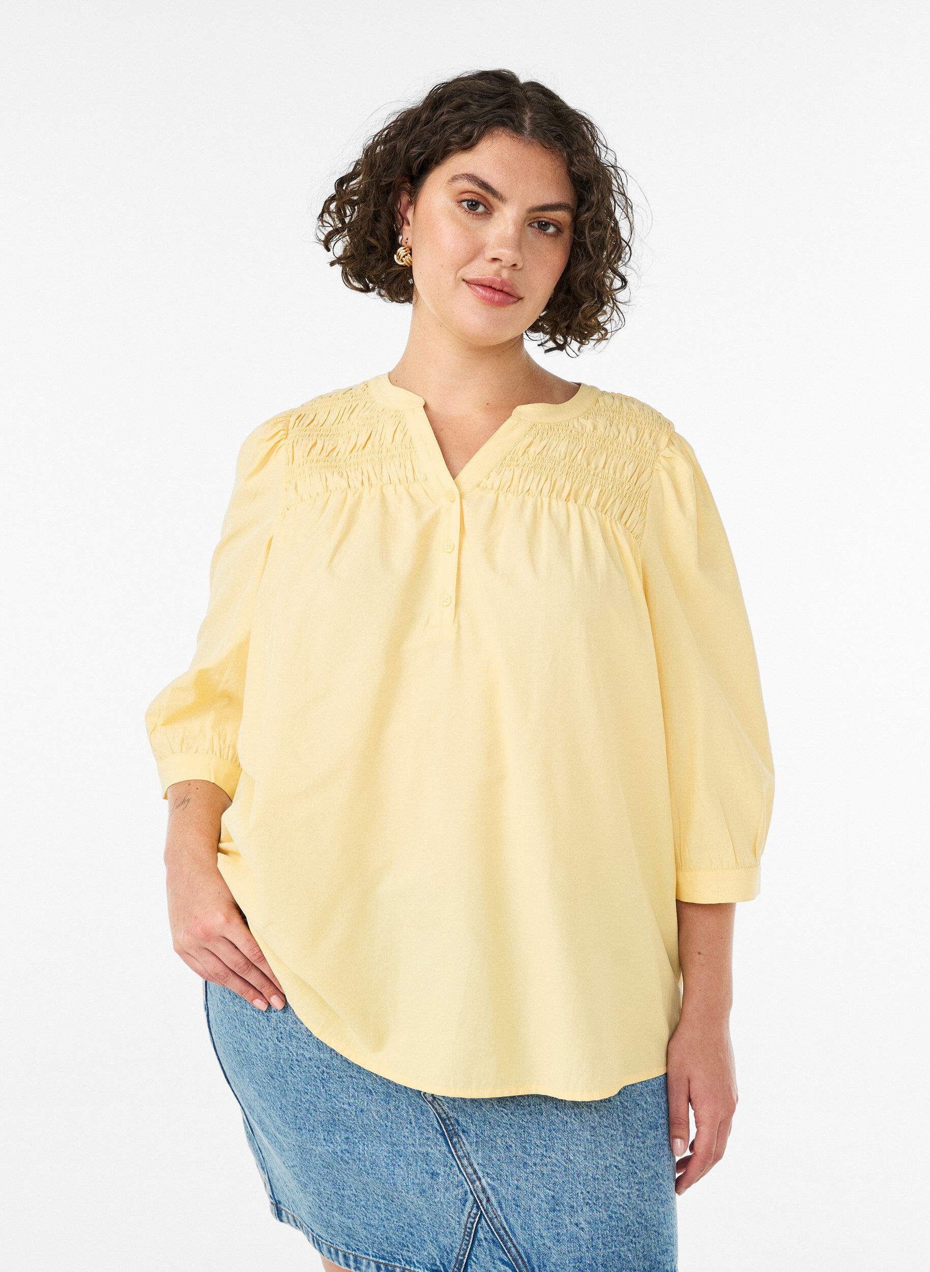 Blouse avec smock et manches 3/4, Jaune clair, Model