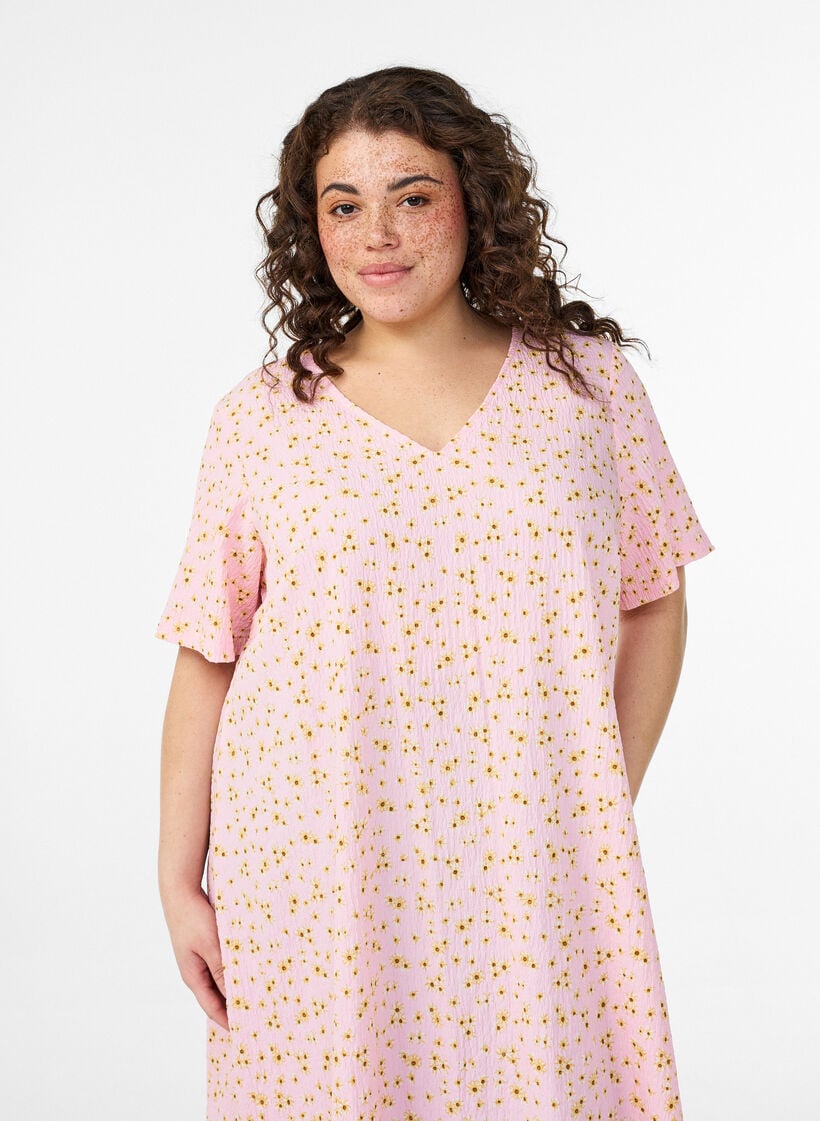 Robe &agrave; manches courtes avec col en V, Rose, Model image number 2