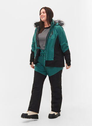 Ski jas met afneembare capuchon, Mallard Green Comb, Model image number 3
