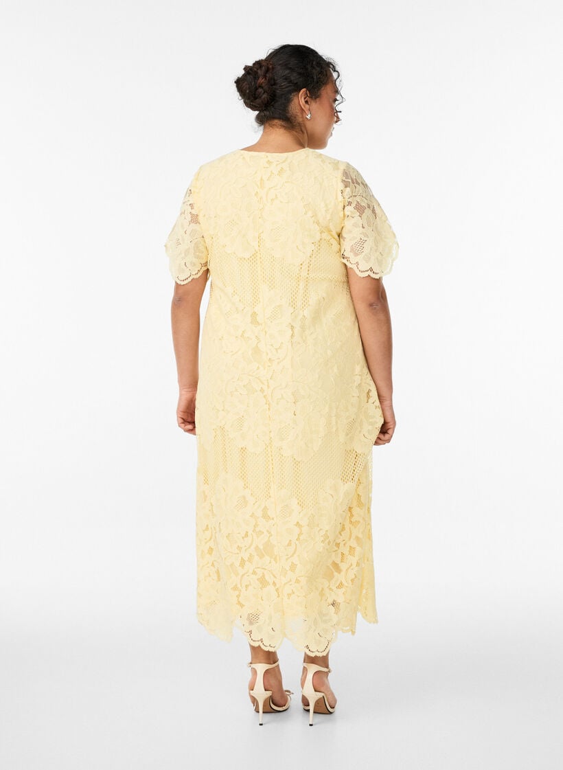 Robe midi en dentelle avec bords festonn&eacute;s, Jaune clair, Model image number 1