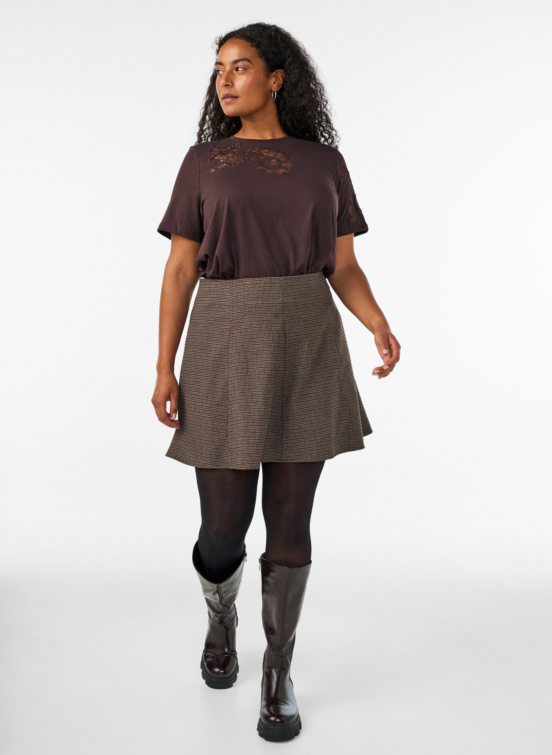ZizziT-shirt en coton avec appliqu&eacute;s en dentelle, Marron, Model image number 1