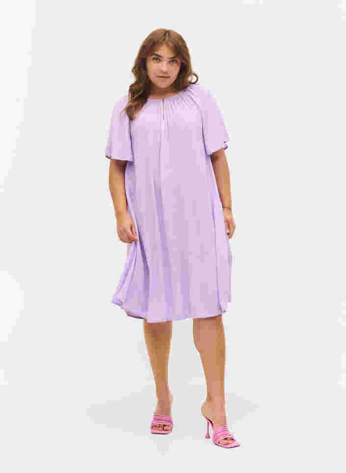 Viscose jurk met korte mouwen, Lavendula, Model image number 2