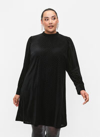 Robe texturée en velours, Black, Model