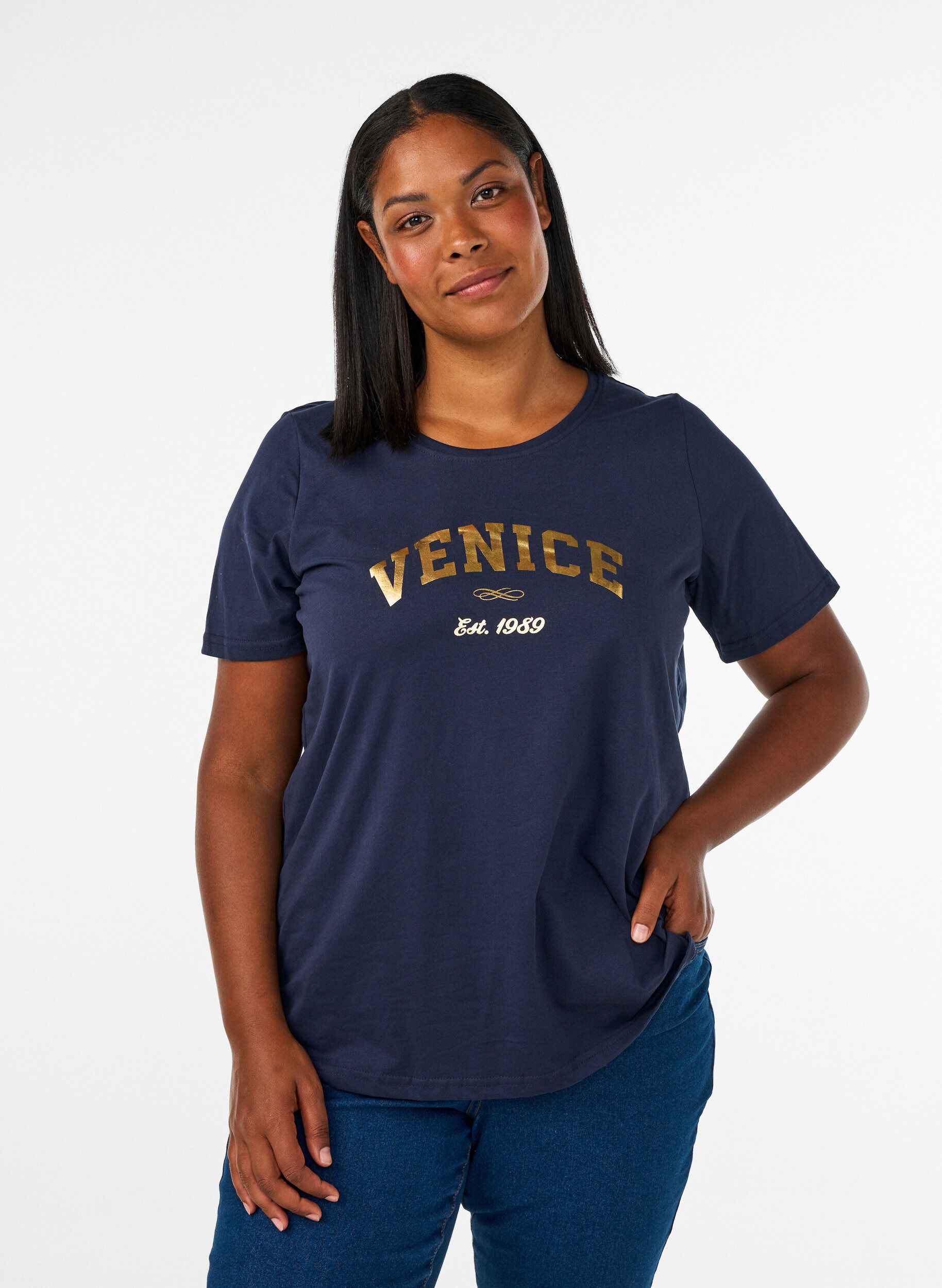 T-shirt avec motif, Bleu, Model